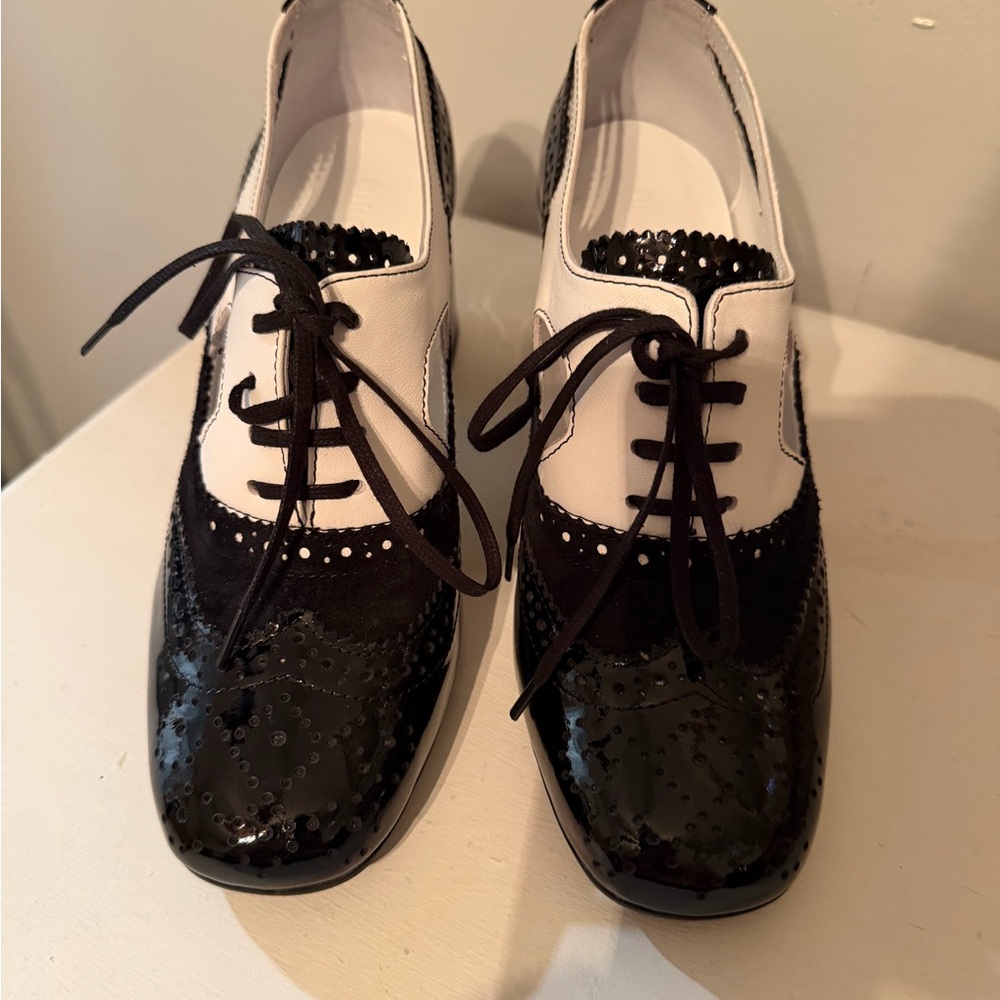 Girotti Black and White Block Heel Oxfords - Picture 4 of 10
